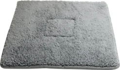 BeOneBreed Katt3 EVO Classic Natural – Krabpaal Voor Katten – Inclusief Memory Foam Kussen, Vilten Mat En Hangspeeltje – Gelamineerd Hout - Afmetingen 42,5 X 37,5 X 76 Cm -Merkloos Verkoop 1200x699 1